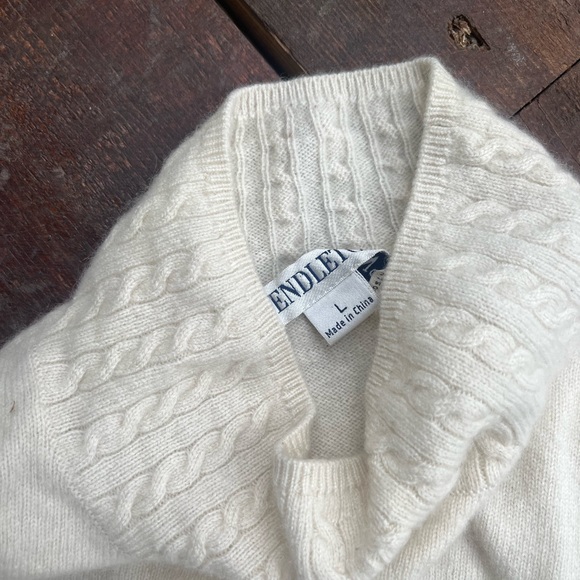 Cashmere Pendleton Turtleneck - Picture 2 of 2